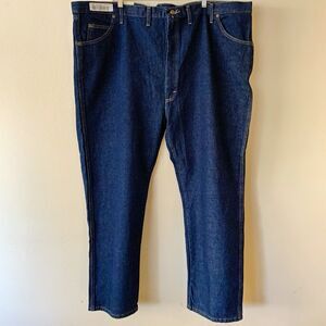 Wrangler Rugged Wear Mens Classic Fit Straight Leg Dark Wash Denim Jeans 50Wx30L